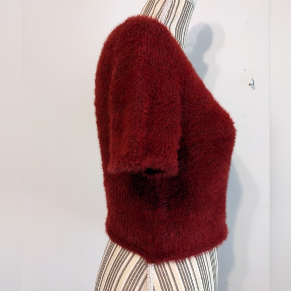Olivaceous new top women's sweater large crop fuzzy nwt - Picture 8 of 14